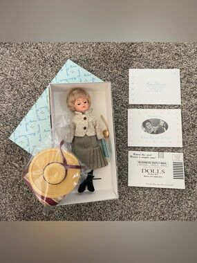 RARE NEW Madame Doll Alexander The Sound of Music Maria Travel Ensemble 13880